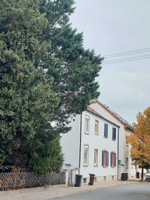 Kleines Haus für Gartenliebhaber in ruhiger Lage