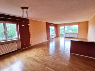 Familienfreundliche 4-Zimmer-Wohnung mit Garten, Terrasse und Garage in Gelnhausen-Meerholz