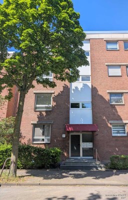 2-Zimmer Eigentumswohnung mit Loggia, Keller und Garage
