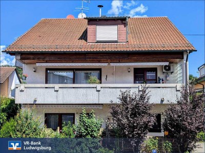 Großzügige und sonnige 4-Zimmer-Wohnung mit Einzelgarage