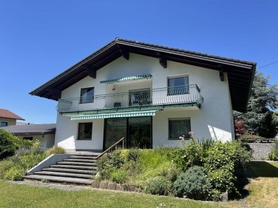 Exklusive Mehrfamilienhaushälfte in Eugendorf - OG