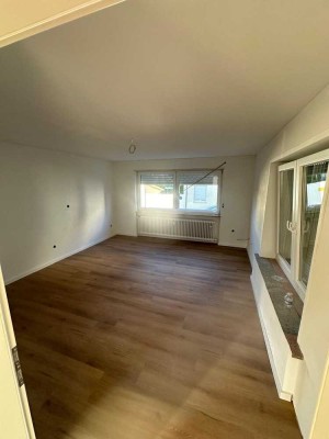 Helle 3-Zimmer-Wohnung im Erdgeschoss – Erstbezug nach Renovierung