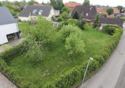 **Doppelhäuser  vor den Toren Hannovers in traumhafter Lage **kurz vor Baubeginn**