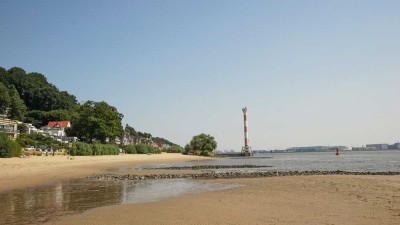 Erstbezug nach Sanierung Elbblick inklusive