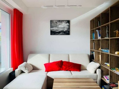 Geschmackvolle, gepflegte 1,5-Zimmer-Wohnung mit Balkon und Einbauküche in Sonnenbühl