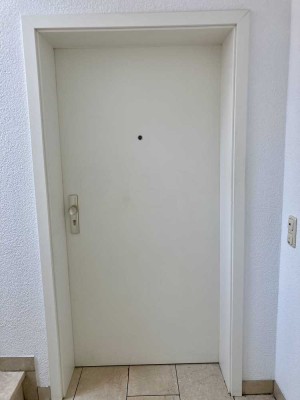 Geschmackvolle 2-Zimmer-Wohnung mit Balkon und Einbauküche in Wiesbaden