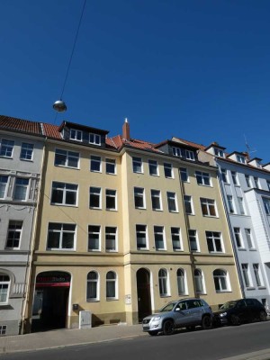 Erstbezug nach Modernisierung - schicke 2-Zimmer-Wohnung in Hannover-List mit Balkon