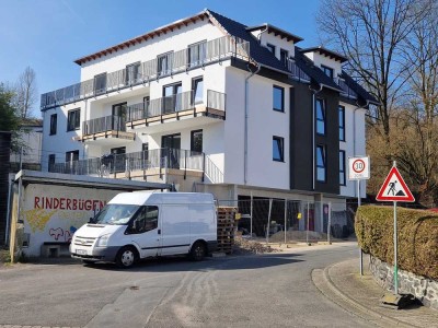 Neubau/Geschmackvolle 3-Zimmer-Erdgeschosswohnung mit geh. Innenausstattung mit Balkon