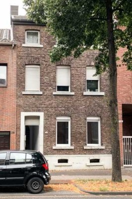 Helle, sanierte 2,5 Zimmer Erdgeschoss Wohnung im Stadtzentrums Eschweiler