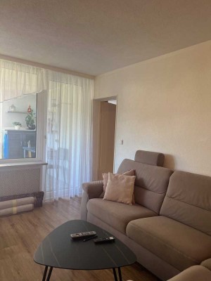 Schön geschnittene Eigentumswohnung in einem Mehrfamilienhaus in Saarbrücken-Dudweiler/Süd -Nähe Uni