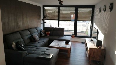 Stilvolle 3-Raum-Maisonette-Wohnung mit Balkon und EBK in Hilden Süd