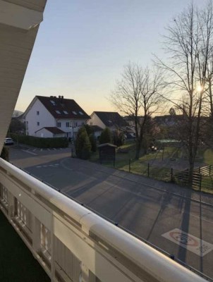 2,5 Zimmer im Dachgeschoss mit Balkon und Einbauküche