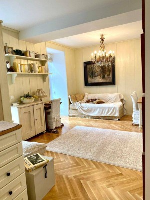 Schöne 3 Zimmermaisonettwohnung mit Garten in guter Lage
