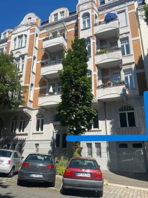 !Mietfrei VHB! *Renovierungsbedürftige 4 Zimmer Altbauwohnung*