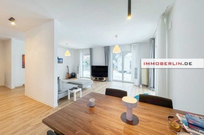 IMMOBERLIN.DE - Moderner Bungalow im Schwedenstil in waldreicher Lage mit guter Verkehrsanbindung