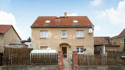 Einfamilienhaus mit Scheune und Innenhof auf 300 m² – Sanierungsobjekt mit Charme und Potenzial