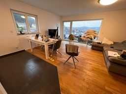 Hoch attraktive 3-Zimmer-Dachgeschosswohnung mit Süd- und Ost-Terasse in Kirkel