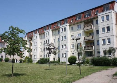 3-Raum-Wohnung mit Loggia im Stadtzentrum