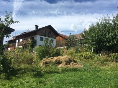 Gepflegte 6-Zimmer-Wohnung mit Balkon in idyllischem Bauernhaus im Ostallgäu