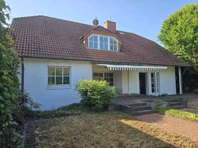 Großzügiges Familienhaus in Nievenheim in Top Lage, sofort verfügbar