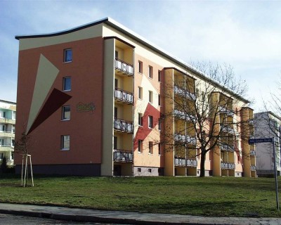 4-Raum-Wohnung mit Balkon im Stadtteil Südwest