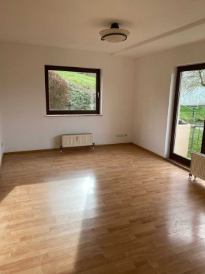 2-Zimmer-EG-Wohnung mit Balkon und EBK in Trier