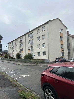 Geschmackvolle teilmöblierte 1-Zimmer-Wohnung in Neustadt an der Weinstraße