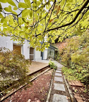 Luxuriös renovierte Wohnung in ruhiger Lage am Wald ideal für Paare oder Senioren, Sauna, Kamin usw.