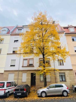Moderne, stilvolle 3-Zimmer-Wohnung mit Top-Ausstattung und perfekter Lage in ruhiger, grüner Umgebu