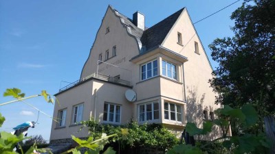 Altbau-Schmuckstück 3-Zimmer-Wohnung mit Balkon in Weitersburg