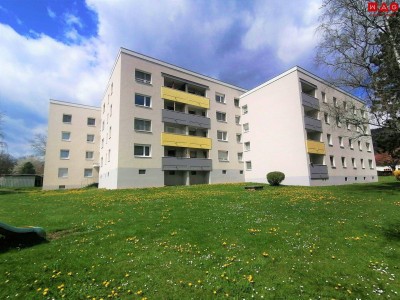 Großzügige &amp; freundliche Familienwohnung mit Loggia!