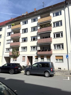LICHT. LAGE. LEBENSQUALITÄT.  Sonnige 3,5 -Zimmer-Wohnung mit Flair im Herzen von Nürnberg-Johannis