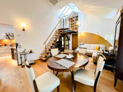 Barrierefreies, neuwertiges Zweifamilienhaus mit Aufzug auf dem neuesten Stand der Technik!