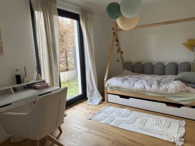 WG -/Privat Zimmer Möbeliert