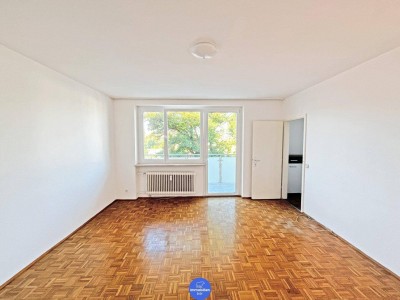 Wohnung in Neumarkt: 58m² mit Balkon, Einbauküche, neues Badezimmer &amp; WC - Jetzt mieten