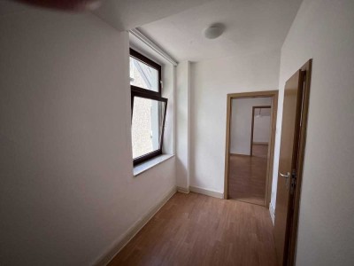 Freundliche und gepflegte 2,5-Raum-Dachgeschosswohnung in Witten