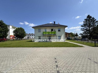 Kapitalanlage mit Perspektive: Nachhaltiges Wohn- und Geschäftshaus in Heidenau.