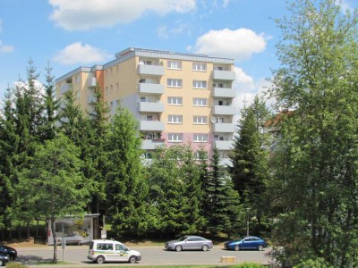 Gräumige 3,5 Zi.-Whg. im 7. OG mit herrlichem Ausblick