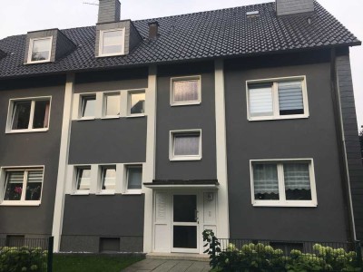 Schöne, helle und gepflegte Wohnung, 5-Zimmer, KDB, G-WC.