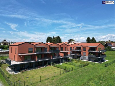 ++ FAMILIENHIT ++ Modernes Wohnen in Leibnitz: Erstbezug mit hochwertiger Ausstattung, großen Balkon mit Grünblick &amp; Parkplatz!