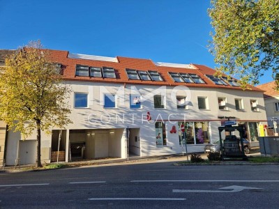 Luxuriöse 4-Zimmer-Dachterrassen-Wohnung mit Balkon: Modern und lichtdurchflutet