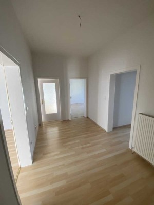 Frisch renovierte 4-Zimmer-Altbauwohnung mit Garten in Einbeck