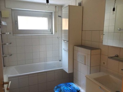 Ansprechende  2-Zimmer-Wohnung in Karlsdorf-Neuthard in ruhiger Lage