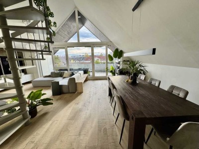 Maisonette (möbl.) | Südbalkon | 4,60 m DH | TG + Wallbox | Kamin | Designmöbel | SmartHome