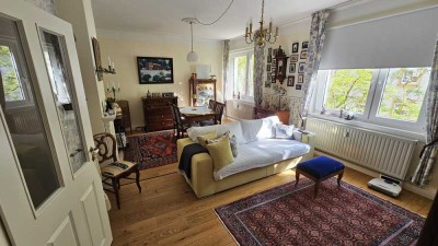 Charmante 2-Zimmer-Altbauwohnung mit Holzdielen im zentralen Gallusviertel