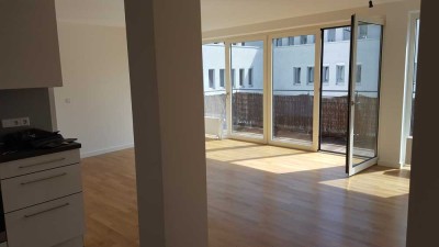 Penthouse Wohnung nähe Hackesche Höfe Erstbezug nach Sanierung