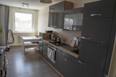 Gepflegte 2-Zimmer-Wohnung mit Balkon und Fahrstuhl in Salzgitter-Lebenstedt