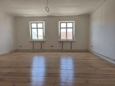 4 Schlafzimmer nahe Schule und Stadtzentrum