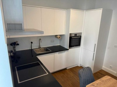 Stilvolle 2,5-Zimmer-Wohlfühloase im Herzen des Nordend-Ost – Voll Möbliert & Gartenanteil