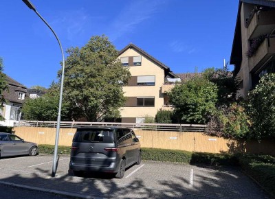 PF-Nord: Bezugsfreie, modernisierte 3-Zimmerwohnung mit Balkon u. TG-Stellplatz